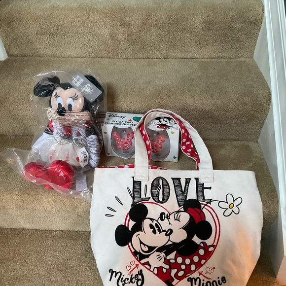 Disney valentines ๐ bundle - Picture 6 of 6